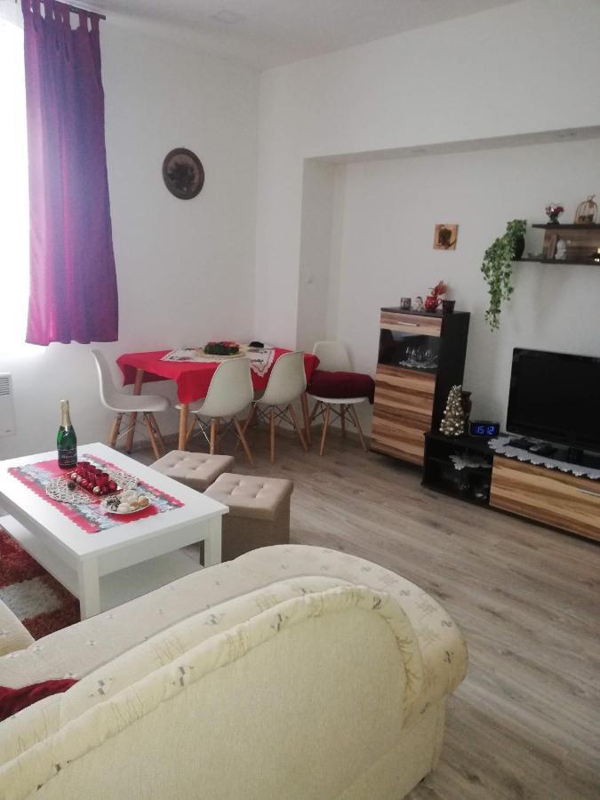 Apartman Petra Kovářská 外观 照片